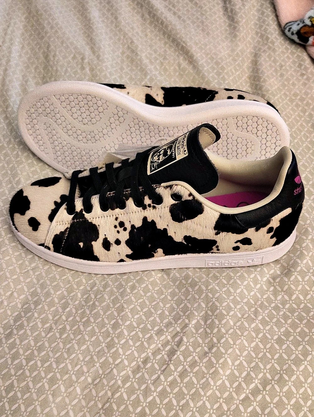 adidas Stan Smith Fuzzy Cow Print Limited Edition Sneakers US 8 NWT